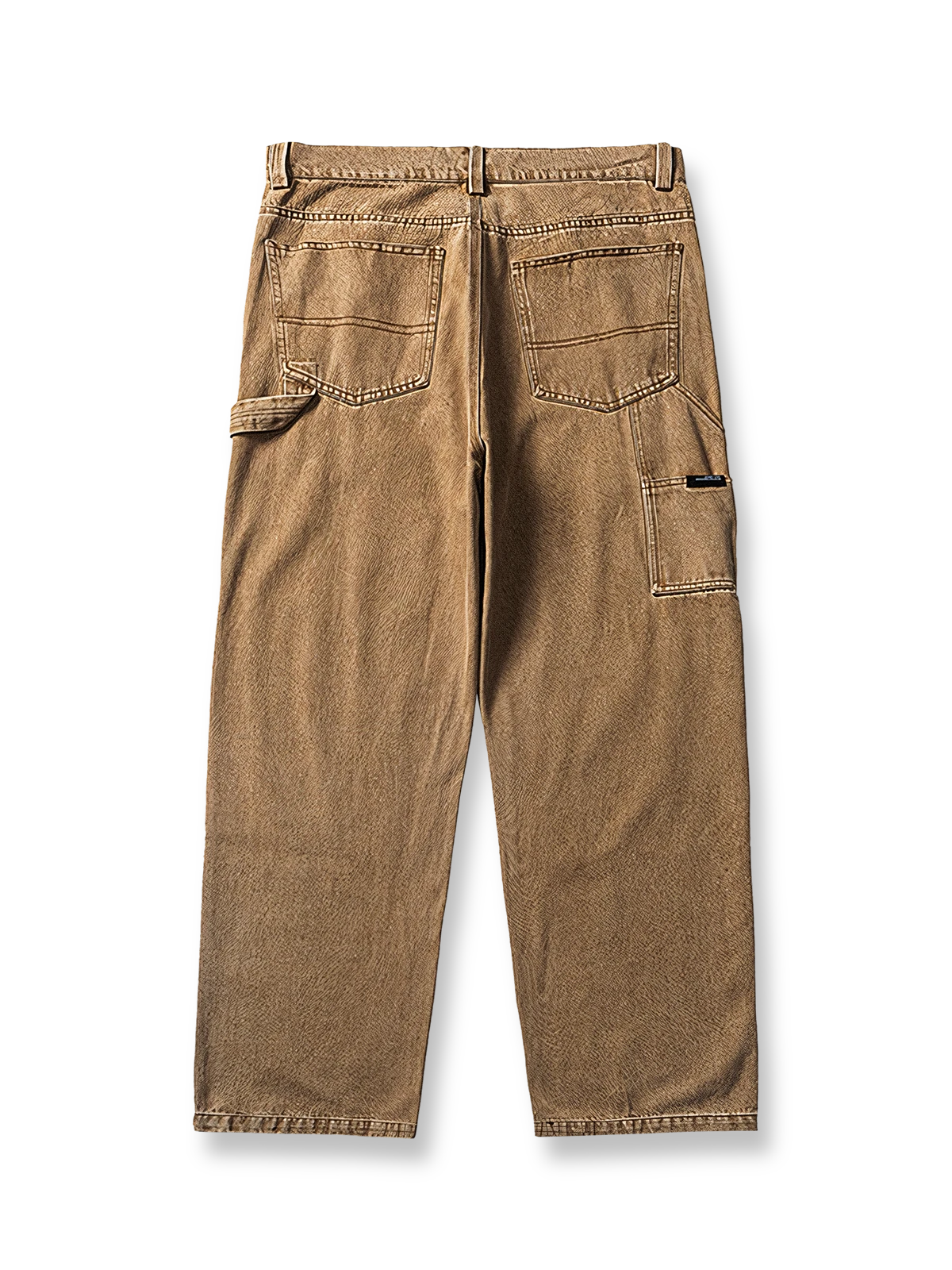 製品画像: クラシックなワークデザインのウォッシュド加工デニムパンツ、耐久性を強化した前膝部分の補強布とヴィンテージ感あふれるウォッシュド加工。ゆったりとしたストレートシルエットで、アメリカンカジュアルスタイルに最適。

詳細画像: デニムパンツの前膝部分に施された補強布と、ウォッシュド加工のディテール。柔らかくて長持ちする素材感と、ヴィンテージ感を引き立てる風合いが特徴。