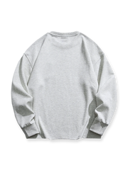 製品画像
「グレー・ホワイト・ブラックの3色展開クルーネック プルオーバースウェット全体像。ミニマルデザインとルーズフィットシルエットが特徴」

詳細画像
「クルーネック プルオーバースウェットの胸元シングルポケットとドロップショルダーデザインのディテールクローズアップ」