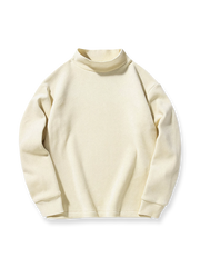 製品画像：
フリース素材を使用したモックネックスウェット。5色展開で、柔らかな手触りと優れた保温性が特徴。厚手でありながら、着心地は快適で、レイヤードスタイルにも最適なデザイン。

詳細画像：
中厚のフリース素材を採用し、伸縮性に優れたモックネックスウェット。防風性と保温性を兼ね備え、ルーズフィットのシルエットで快適な着心地。ポリエステル94.6%とスパンデックス5.4%の配合により、柔軟で動きやすい。