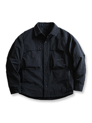 製品画像
"軽量中綿ジャケット、多ポケットデザイン、胸元に大容量ポケットを2つ配置、軽量で暖かく、実用性とファッション性を兼ね備えたジャケット"

詳細画像
"多ポケットデザインの軽量中綿ジャケット、カジュアルなボタンデザインとギャザー袖口、動きやすさと美しいシルエットを両立、薄手ながら十分な保温性を提供"
