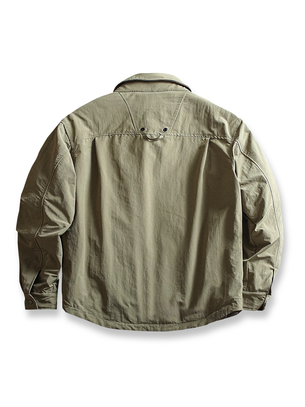 製品画像
"軽量中綿ジャケット、多ポケットデザイン、胸元に大容量ポケットを2つ配置、軽量で暖かく、実用性とファッション性を兼ね備えたジャケット"

詳細画像
"多ポケットデザインの軽量中綿ジャケット、カジュアルなボタンデザインとギャザー袖口、動きやすさと美しいシルエットを両立、薄手ながら十分な保温性を提供"
