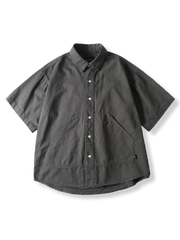 製品画像: ダイアゴナルポケット付き半袖シャツ正面図