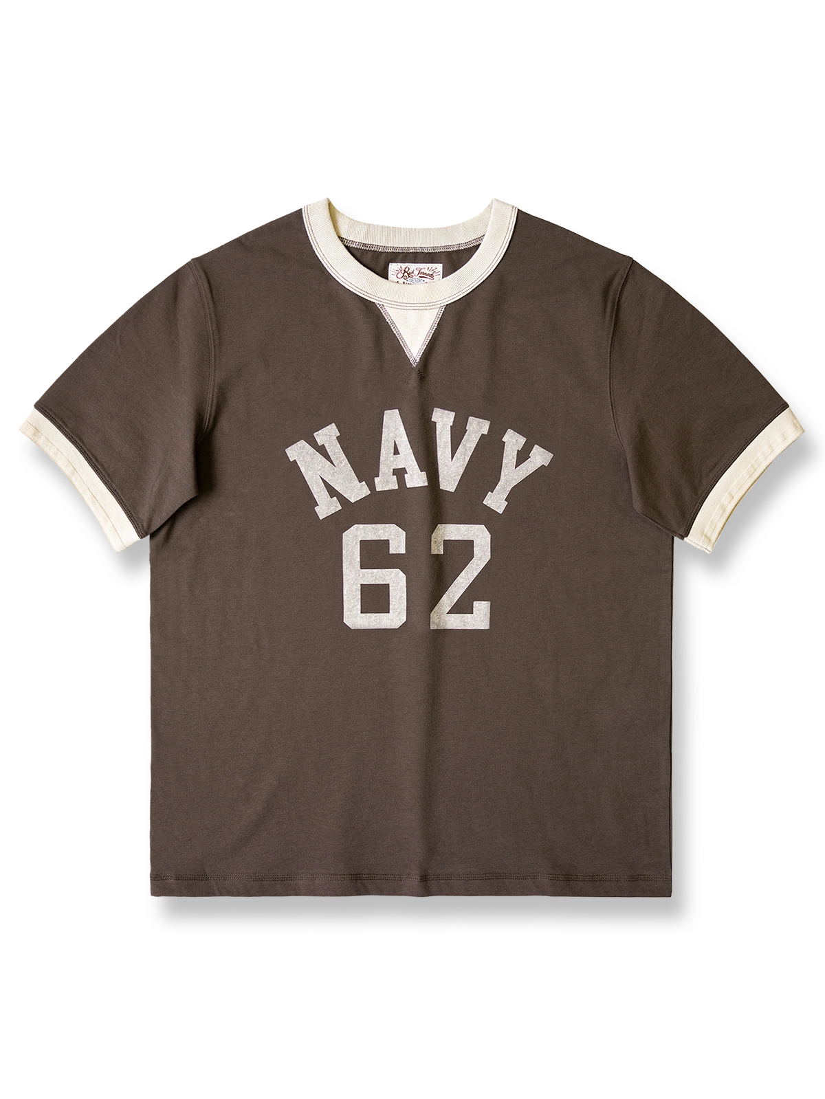 ヘビーウェイトコントラストカラープリントTシャツの正面図