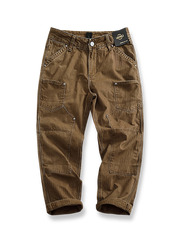 魚骨模様のワークパンツの正面展示