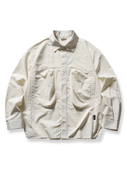 製品画像: ポケット装飾付きアウトドアシャツのフロント展示