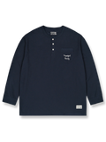 製品画像: ヘンリーネック長袖Tシャツの全体展示