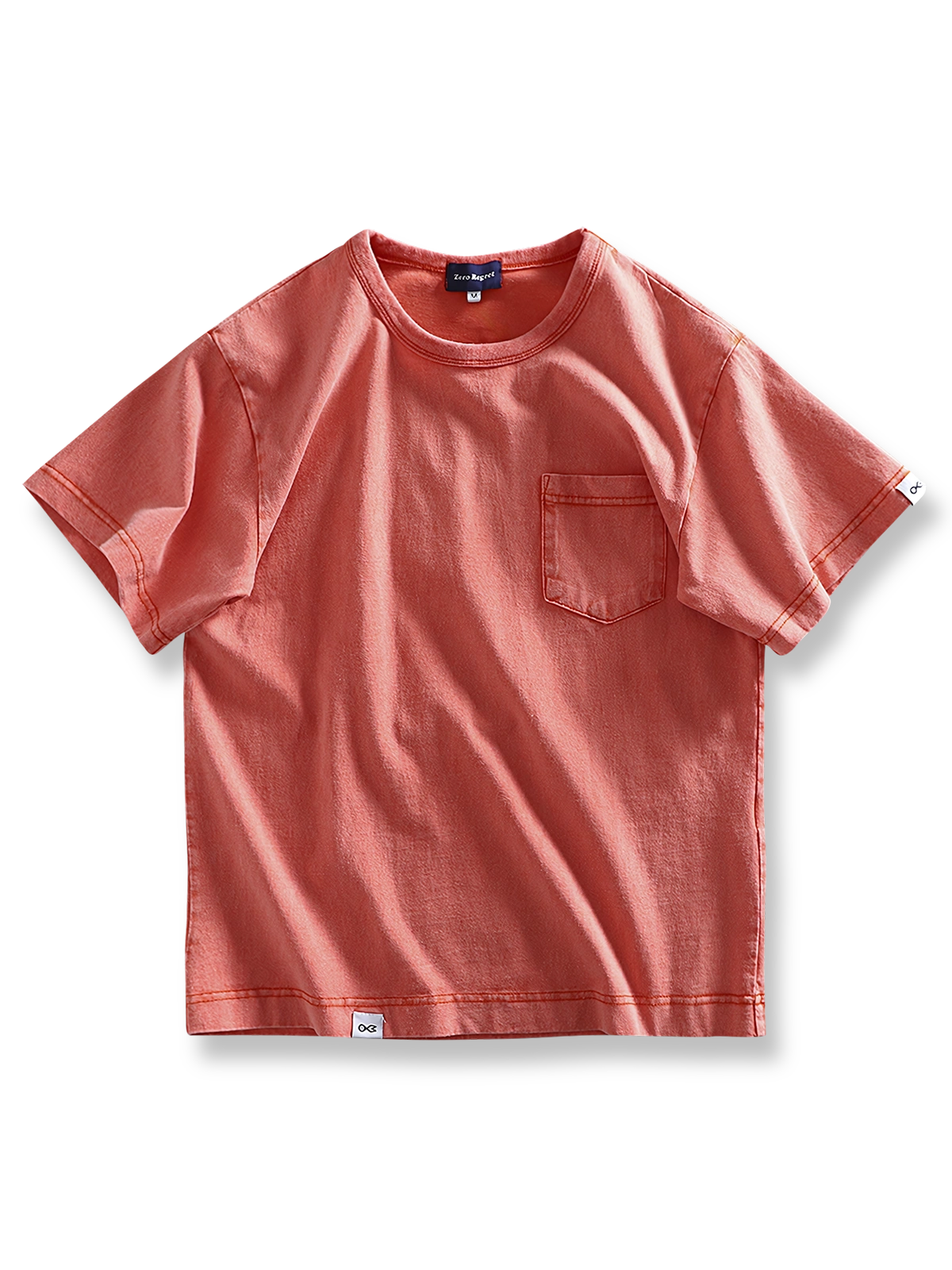 製品画像: 高グラム粗糸コットンヴィンテージウォッシュTシャツ正面