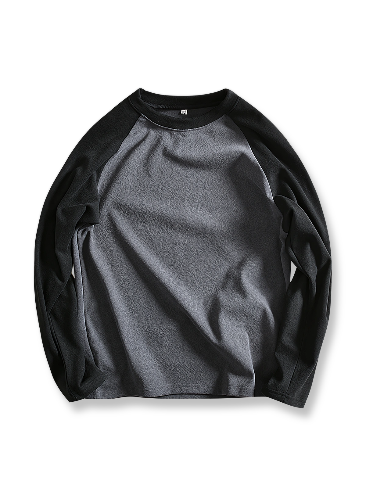 製品画像: ヘビーウェイトのダブルフェイスデロン配色長袖Tシャツの全体展示