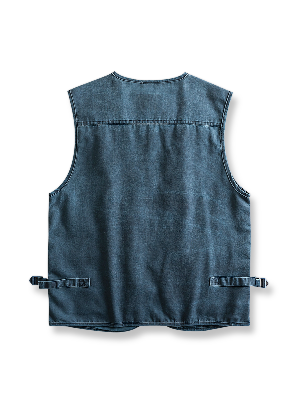 製品画像: 16個のポケットとタクティカルフックが特徴の美式ヴィンテージ機能性ワークベスト
詳細画像: 多ポケットデザインとウォッシュド加工が施されたヘビーツイル素材のディテール