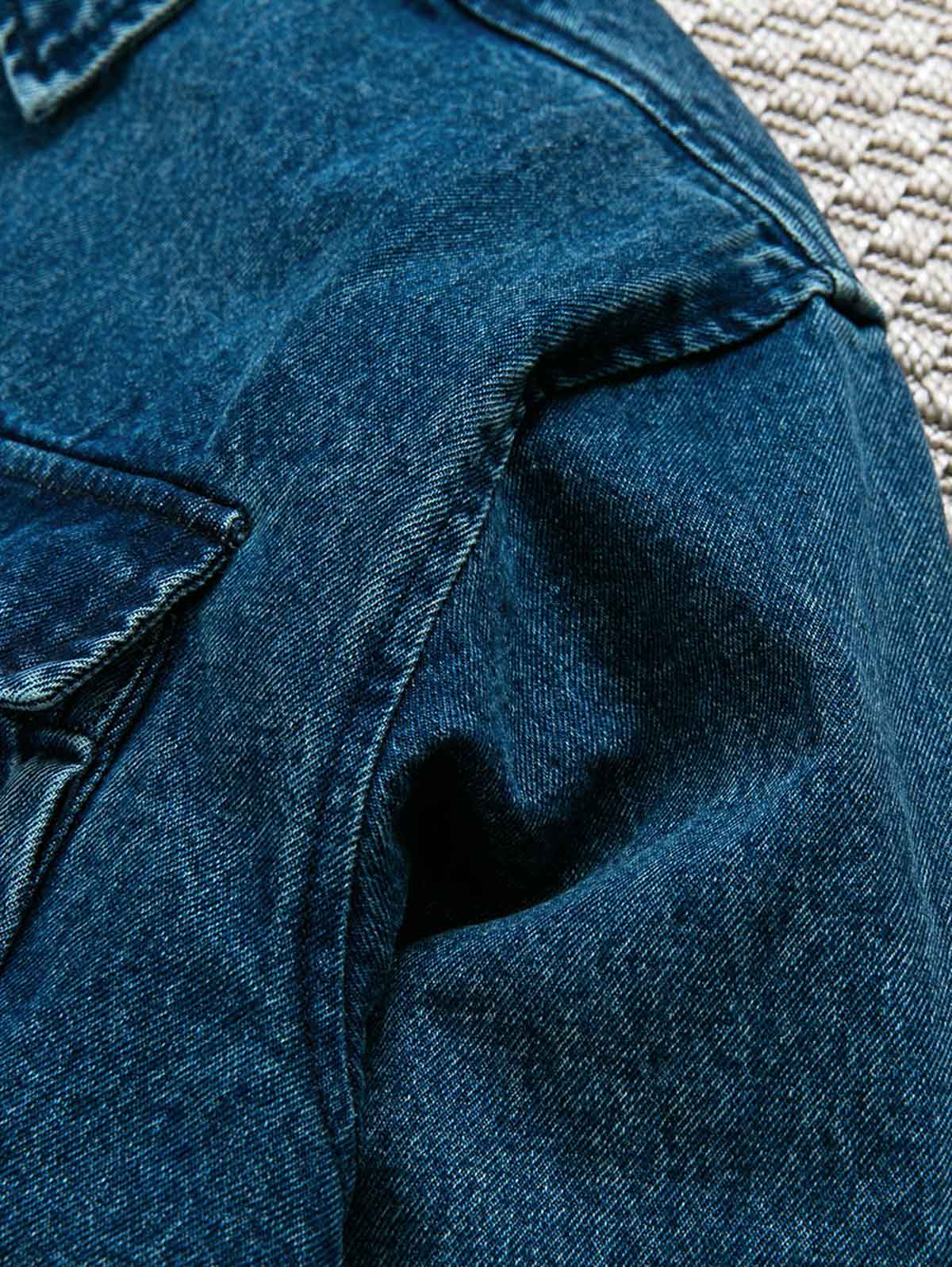 マルチポケットとウォッシュ加工のディテール画像