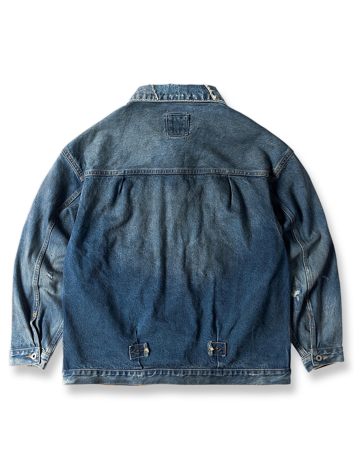 ヴィンテージパッチワークと赤耳デニムのディテールが特徴のワークジャケット