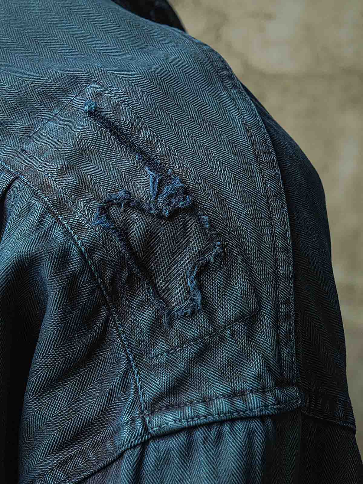 ハンドメイドのダメージ加工とパッチ ディテール画像