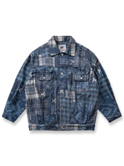 製品画像: "インディアンエスニック柄ヴィンテージジャケットの正面ビュー、アメリカンワークスタイルのデザイン"
詳細画像: "カスタムパターンと胸のダブルポケットのディテール特写、ヴィンテージ風のデザイン"