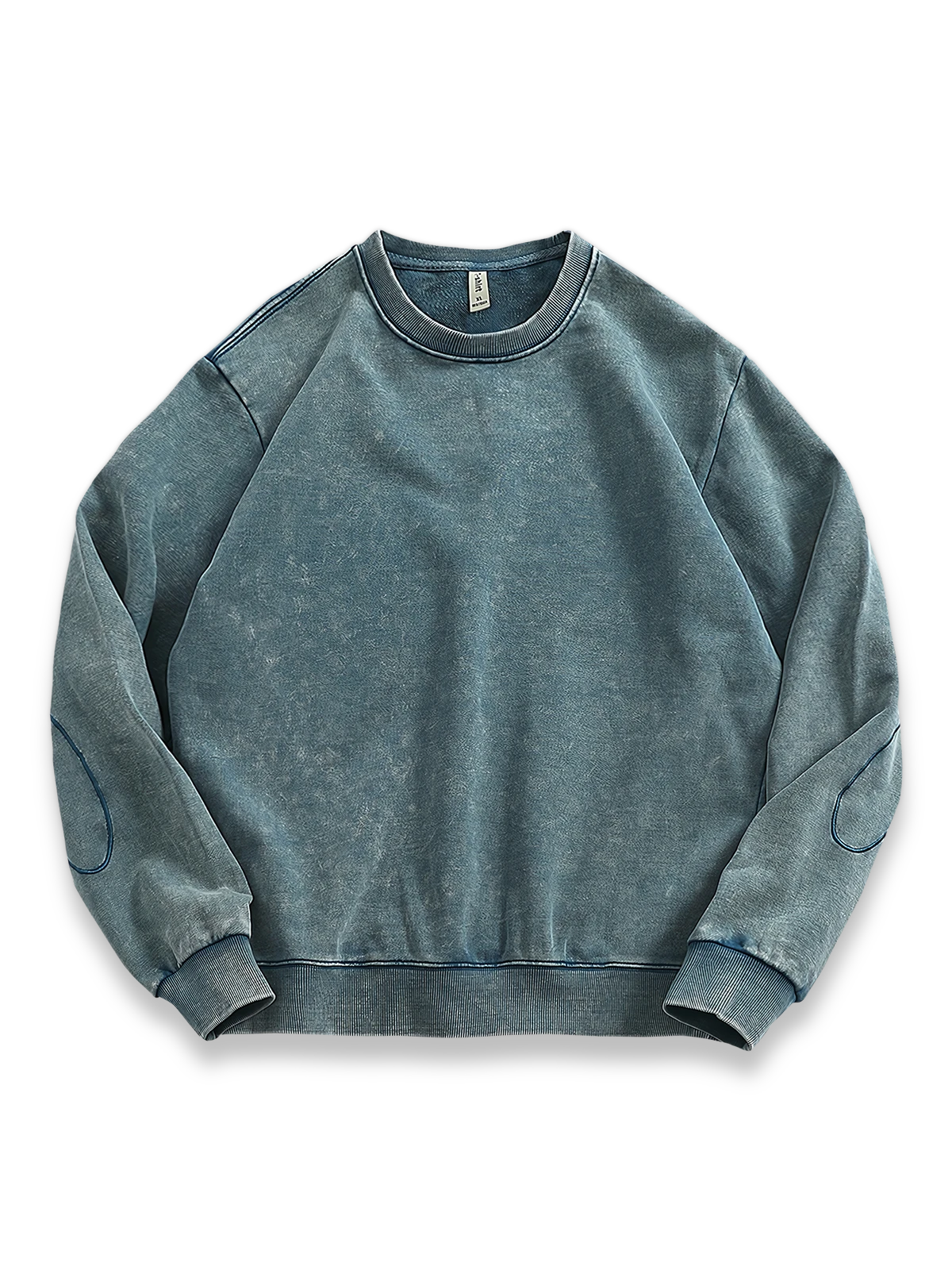 製品画像: ヴィンテージスノーウォッシュクルーネックスウェットのフロントビュー。4色展開で豊富なカラーバリエーションが魅力のデイリースウェット
詳細画像: リブ袖口とスノーウォッシュ加工のディテール。ヴィンテージ感を引き出すトレンドデザイン