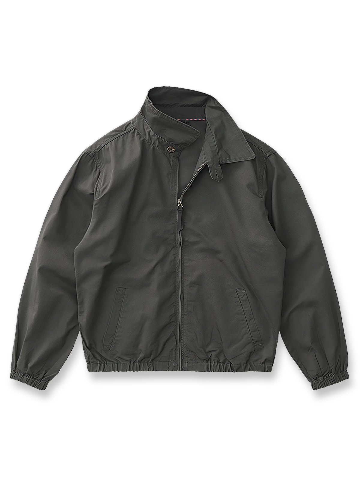 製品画像: クラシックBayportデザイン ハリントンジャケット 正面、シンプルで上品なスタイル
詳細画像: TALONジッパーと防風リブのディテール、エレガントなデザイン