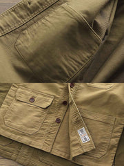 製品画像: ヴィンテージ風 ブラッシュド&ウォッシュ加工 多ポケット ワークジャケット 正面
詳細画像: 重厚なサテン生地、ブラッシュド&ウォッシュ加工、アシンメトリーなポケット ディテール