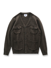 製品画像: レトロ四つポケットVネックニットカーディガンの全体図、厚手の保温性が特徴
詳細画像: Vネックと四つポケットのディテール、ニットの質感とウォッシュ加工の仕上がり