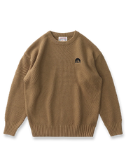 製品画像：ゆったりとしたワッフル編みクルーネックセーターの正面展示。ヴィンテージ風のデザインがカジュアルなスタイルにぴったり。
詳細画像：立体感のあるワッフル編みのディテールをクローズアップ。柔らかさと耐久性を兼ね備えたダブルヤーン素材。