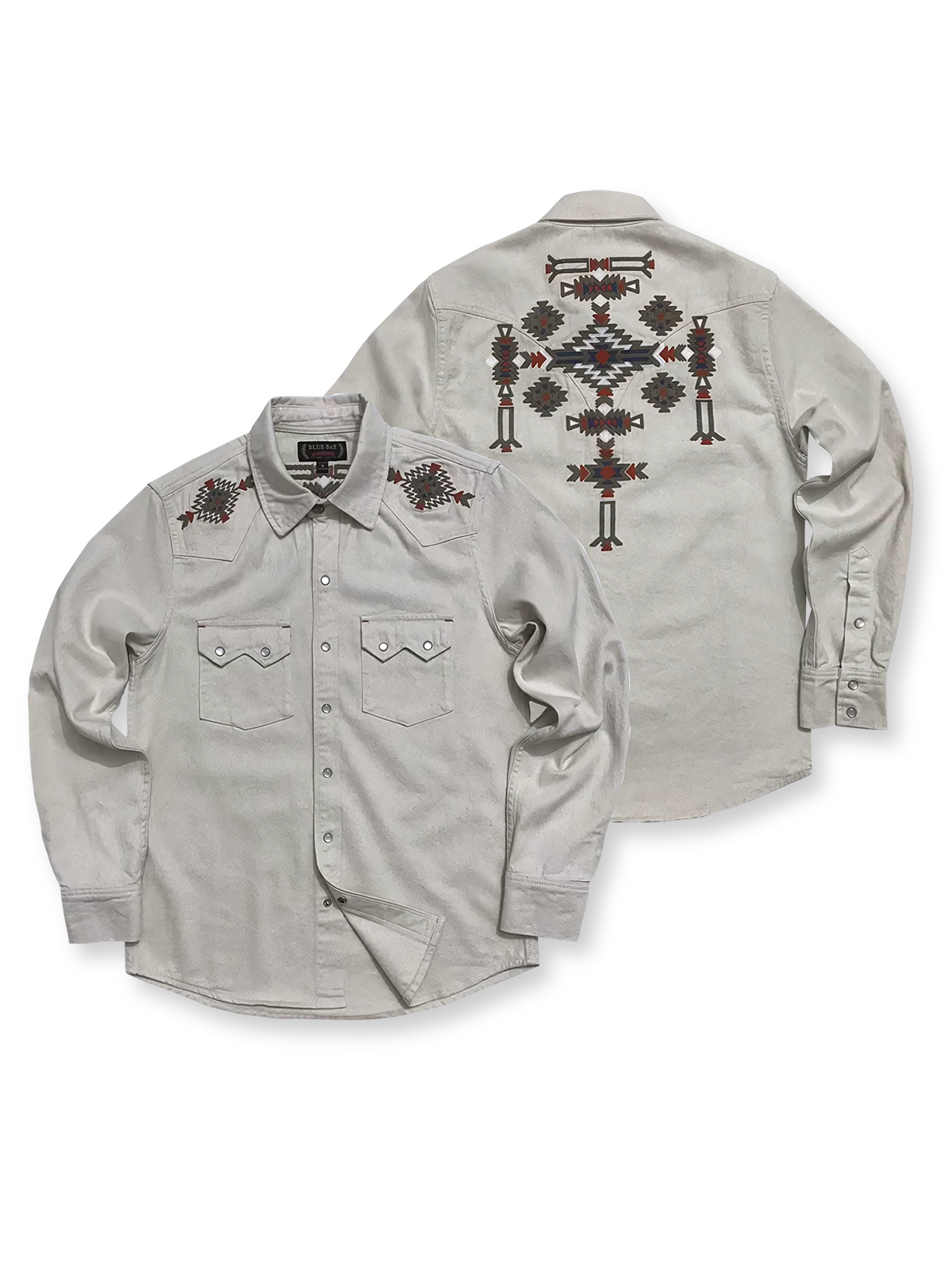 製品画像：

シャツ全体のディテールと刺繍の特写。ナバホ刺繍の細部やヴィンテージボタンが見える角度で、商品の特徴を強調。
詳細画像：

シャツの生地とテクスチャーを拡大した画像。コットンシードデニムの質感やチェーンステッチの密度、ボタンのディテールを強調。