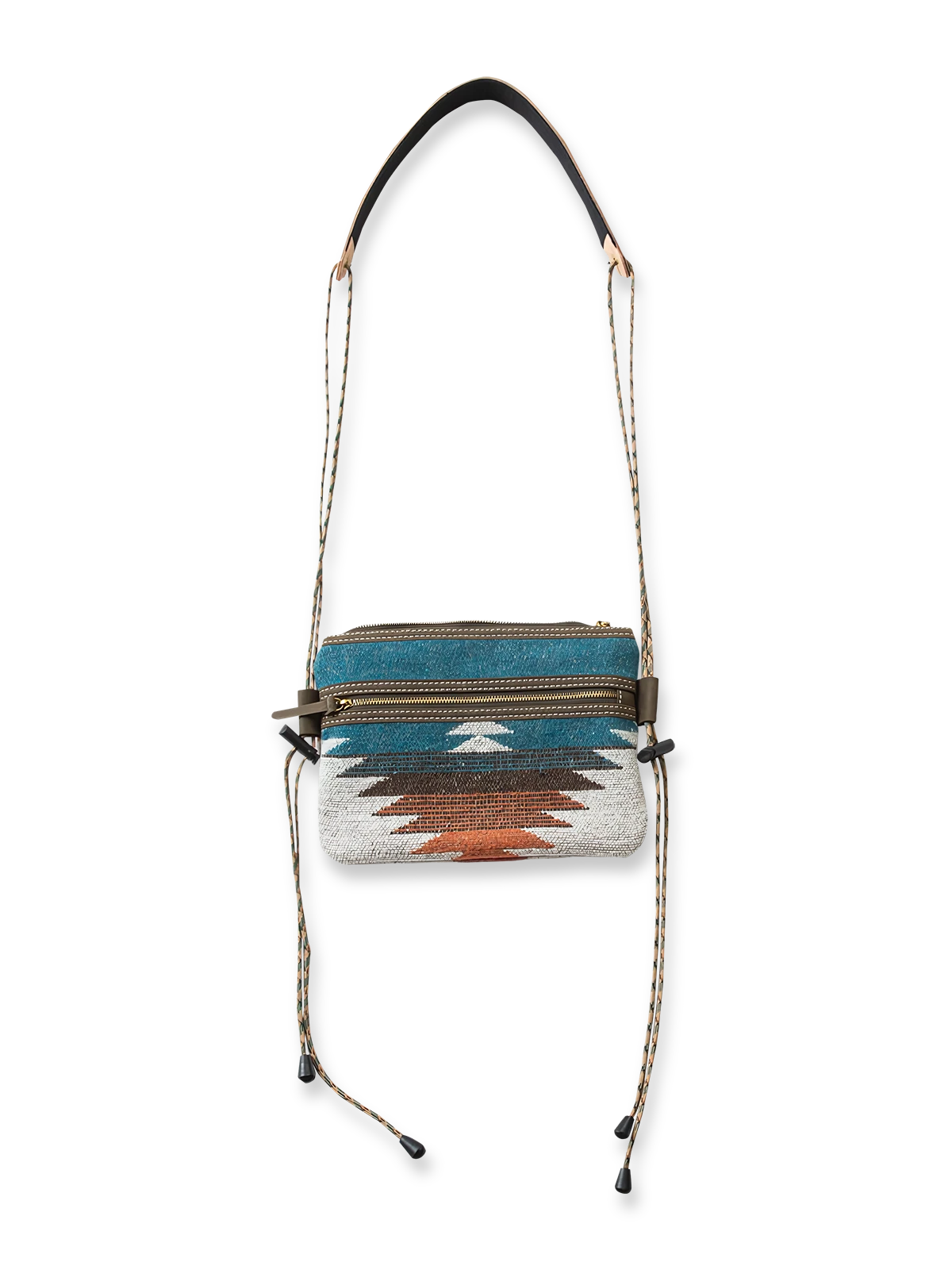 製品画像: インディアン・ナバホ風の民族パターンとリアルレザー素材を組み合わせたエンベロープショルダーバッグの正面展示。耐久性のある化学繊維と仕切りポケットを備え、アウトドアや日常使いに最適。
詳細画像: ダブルショルダーストラップ、レザーの細部、波形のラバーアウトソールとコルク粒入りミッドソールディテール展示。