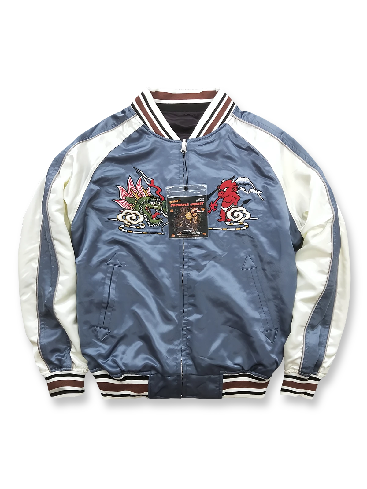 製品画像: 横須賀赤鬼青龍 リバーシブル シルクジャケット全体画像、伝統的な和風刺繍とハワイアンテイストのデザイン

詳細画像: 両面に施された赤鬼と青龍の刺繍ディテール、伝統的な横須賀スタイルと精巧な刺繍