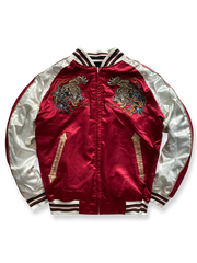 製品画像: リバーシブル 刺繍 横須賀 水滸伝 鬼若丸 ベルベット ジャケットの全体画像、日本の伝統とヴィンテージデザイン
詳細画像: 水滸伝 武松の虎退治と鬼若丸の鯉退治の刺繍ディテール、横須賀刺繍の精緻な技法