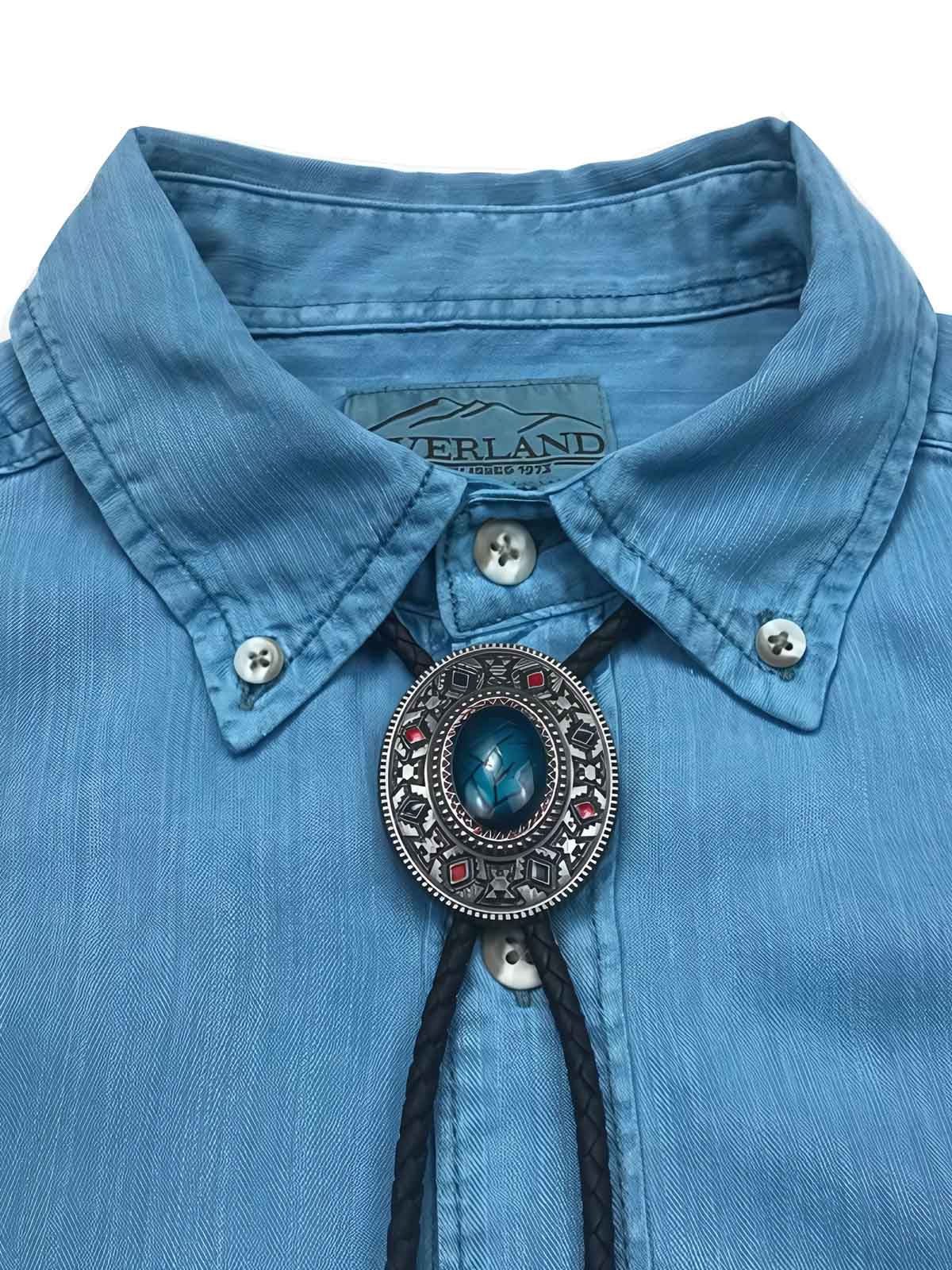 製品画像: ソフトな質感のテンセルヘリンボーン長袖シャツ全体展示、ヴィンテージ感溢れるデザイン
詳細画像: 製品染め加工とヘリンボーン柄ディテール、テンセル素材の柔らかさ