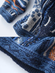 製品画像
反戦テーマ藍染めウォッシュニットの全体展示。藍染めウォッシュ加工が施されたユニークなデザインが特徴で、反戦テーマを表現しながらもカジュアルでリラックスした雰囲気が漂います。ヴィンテージ感溢れるニットで、平和メッセージを込めた特別なアイテムです。

詳細画像
ニットのディテールと藍染めデザインのアップ。藍染めの細部やウォッシュ加工の風合いが強調され、反戦テーマが形となった特別なデザインが際立ちます。手作り感とヴィンテージ感が溢れるアイテムです。