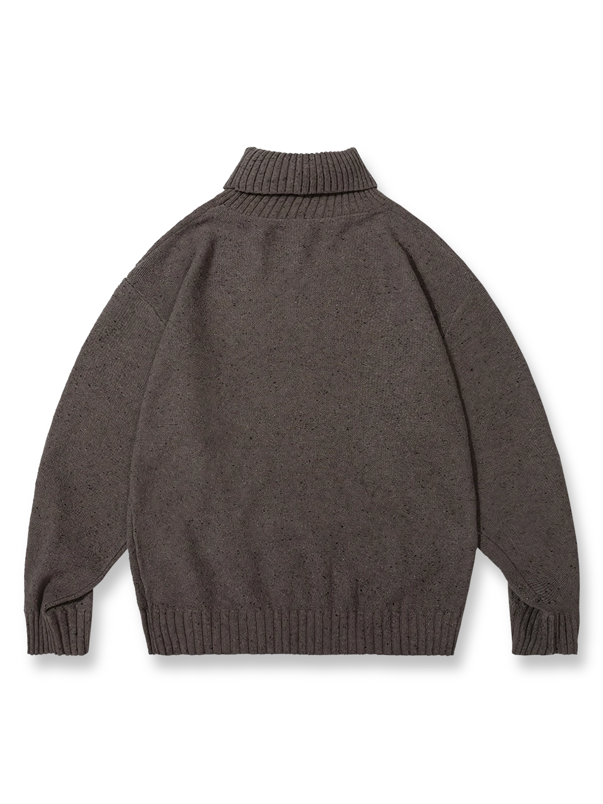 製品画像: ウール混紡 タートルネック セーターの全体展示画像。シンプルな無地デザインが特徴で、タートルネックが保温性と洗練された印象を両立。冬の必須アイテムとして単独でもインナーとしても活用可能。
詳細画像: 袖口と裾のリブ仕上げをクローズアップした画像。フィット感と防風性を高めるディテールが特徴で、柔らかなウール混紡素材の質感を強調。