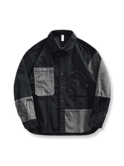 製品画像
「コーデュロイ パッチワーク シャツの全体像。厚手のコーデュロイ素材と独特なカラーブロックデザインが特徴で、秋冬のレトロスタイルに最適」

詳細画像
「コーデュロイ パッチワーク シャツのアシンメトリーポケットとストライプ模様の質感ディテール。高級感と個性を際立たせたデザイン」