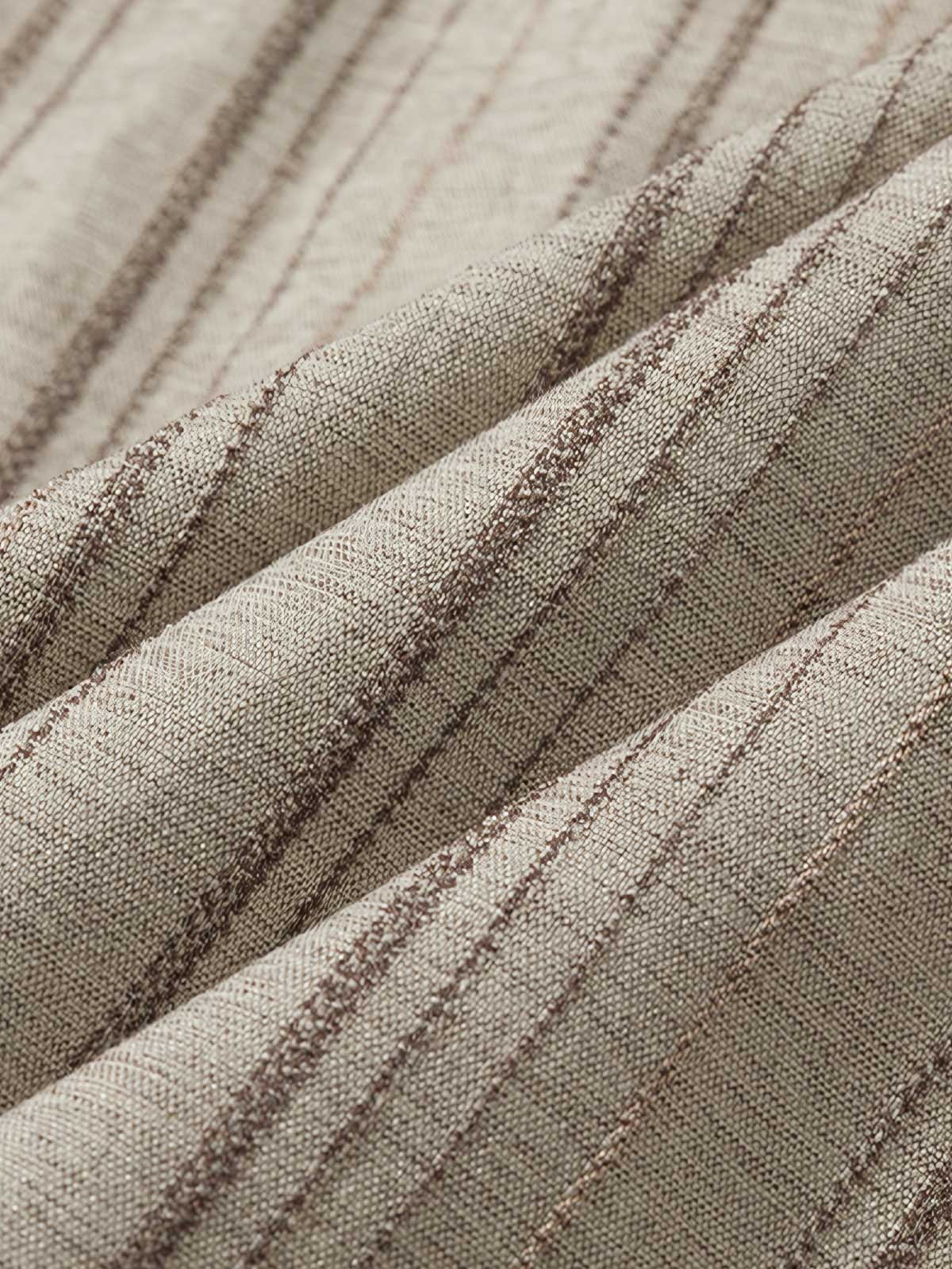  製品画像: レトロストライプダブルポケット長袖シャツ全体展示 詳細画像: シャツ胸部のダブルポケットディテール