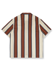 大胆な色使いとクラシックなストライプパターンが特徴のレトロスタイルの日本風ストライプハワイアン半袖シャツ。ゆったりとしたデザインで、着用時の快適さと自由度を提供します。