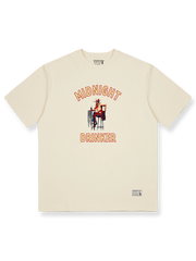 ナイトオウルドリンカープリント半袖Tシャツの正面全体図、三色を展示