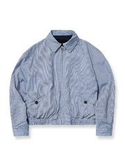 製品画像: リバーシブルデザインとヴィンテージチェック柄が融合した美式ヴィンテージスタイルのハリントンジャケット全体展示、100%コットン素材で快適な着心地
詳細画像: 袖口のバイカラー折り返しデザインとリバーシブルデザインのディテール、ヴィンテージチェック柄と単色面が交互に見える部分のクローズアップ