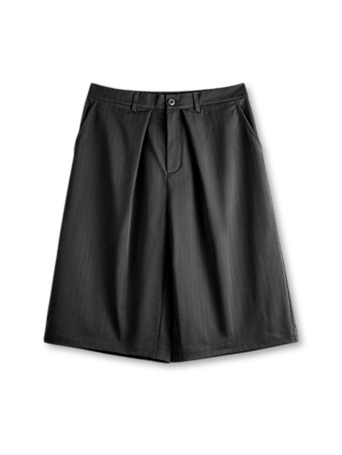 Aラインのゆったりシルエットが特徴の七分丈ショーツ全体像（カーキまたはブラック）。