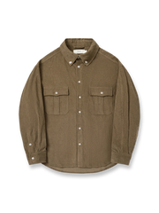 製品画像: ジャパニーズテイストのコーデュロイワークシャツの正面展示。冬に最適な柔らかい100%コットン素材で、カジュアルかつ上品なスタイルを提供。

詳細画像: ダブルポケットとコーデュロイ素材の質感を強調したディテール展示。実用性とレトロな魅力を兼ね備えたデザイン。