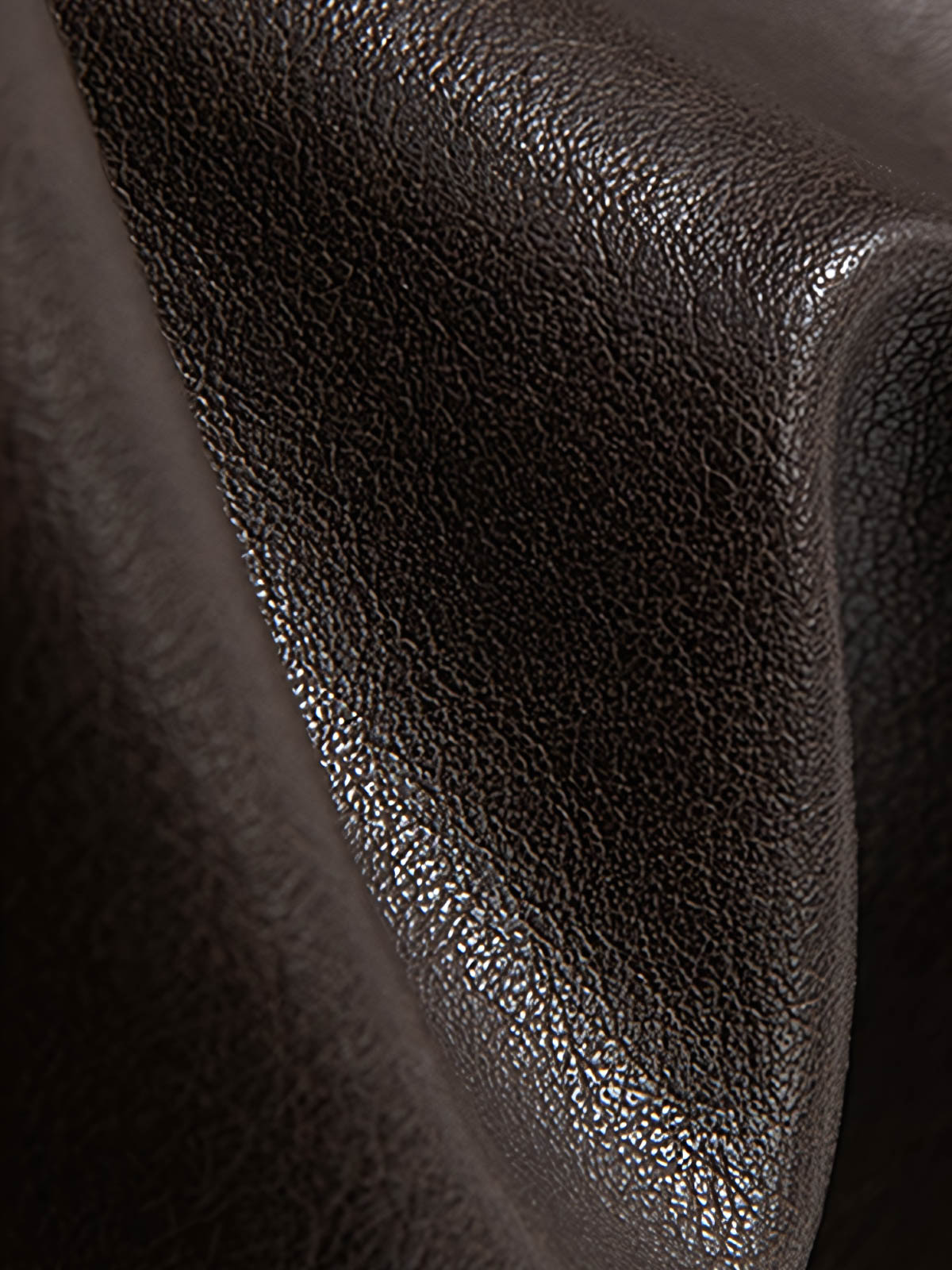 製品画像: アメカジ風 ワイドシルエット PUレザージャケット 秋冬用 ユニセックスの正面展示
詳細画像: ダブルジップポケットとゴム入り裾のディテール