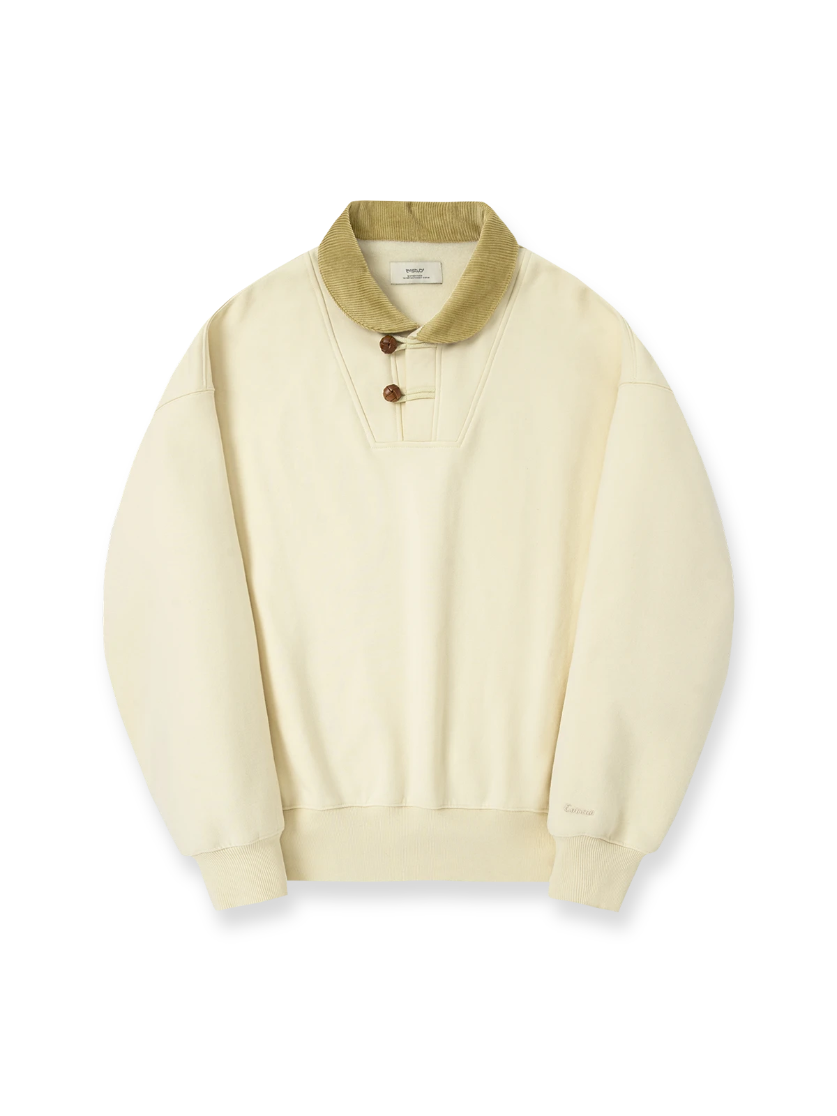 製品画像: 450Gカーボンブラッシュ加工のコーデュロイショールカラーレトロスウェット 正面全体展示
詳細画像: コーデュロイ襟と本革ボタンのディテールが映えるディテール展示