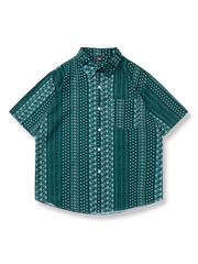 伝統的な染色技術による色鮮やかなデザインが特徴。