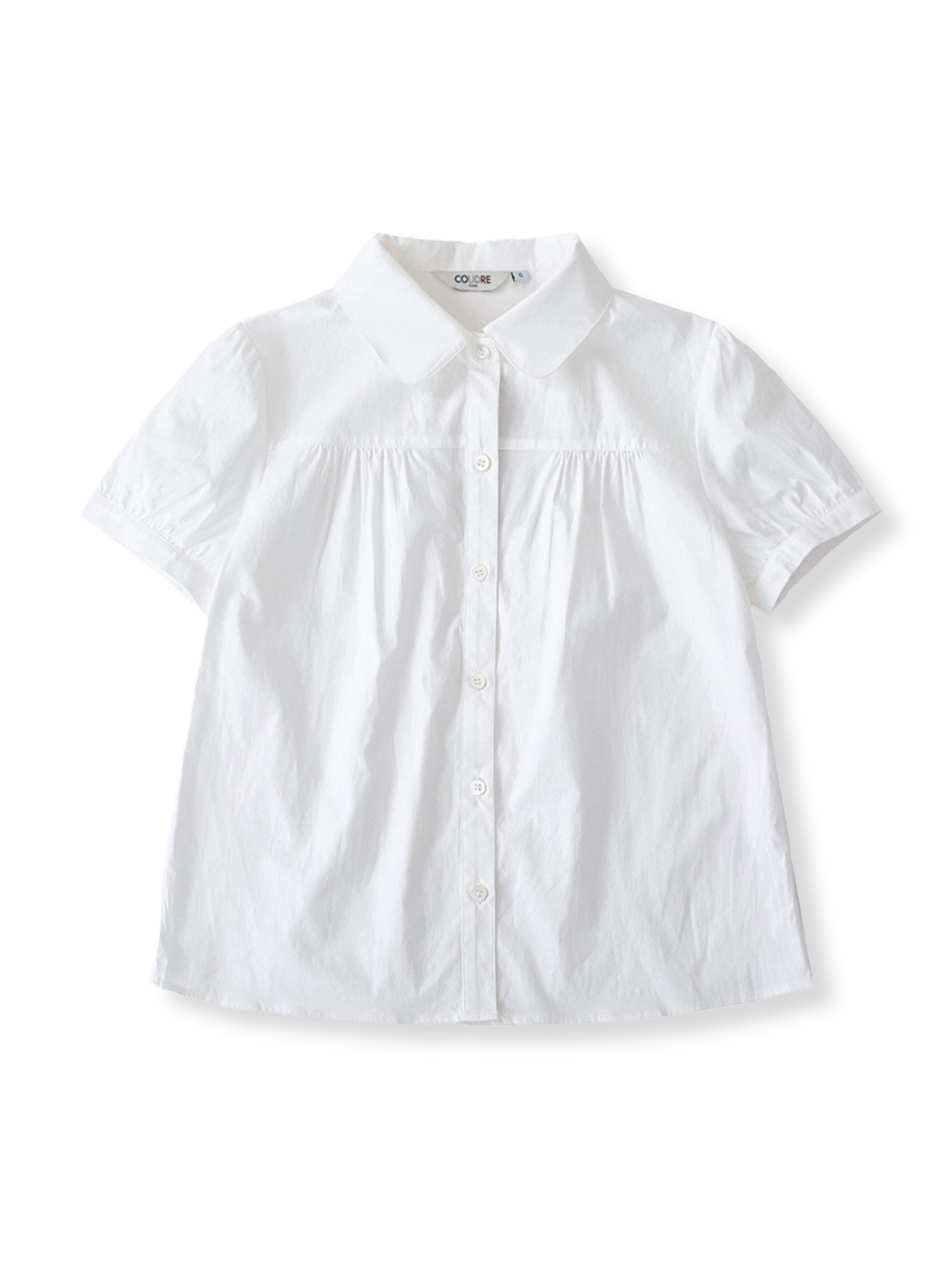 フレンチレトロスタイルのピーターパンカラー 白色コットンシャツ全体像