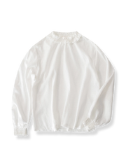 製品画像: フレンチレトロなヴィクトリアンレース飾りネックのライトホワイトブラウス全体画像