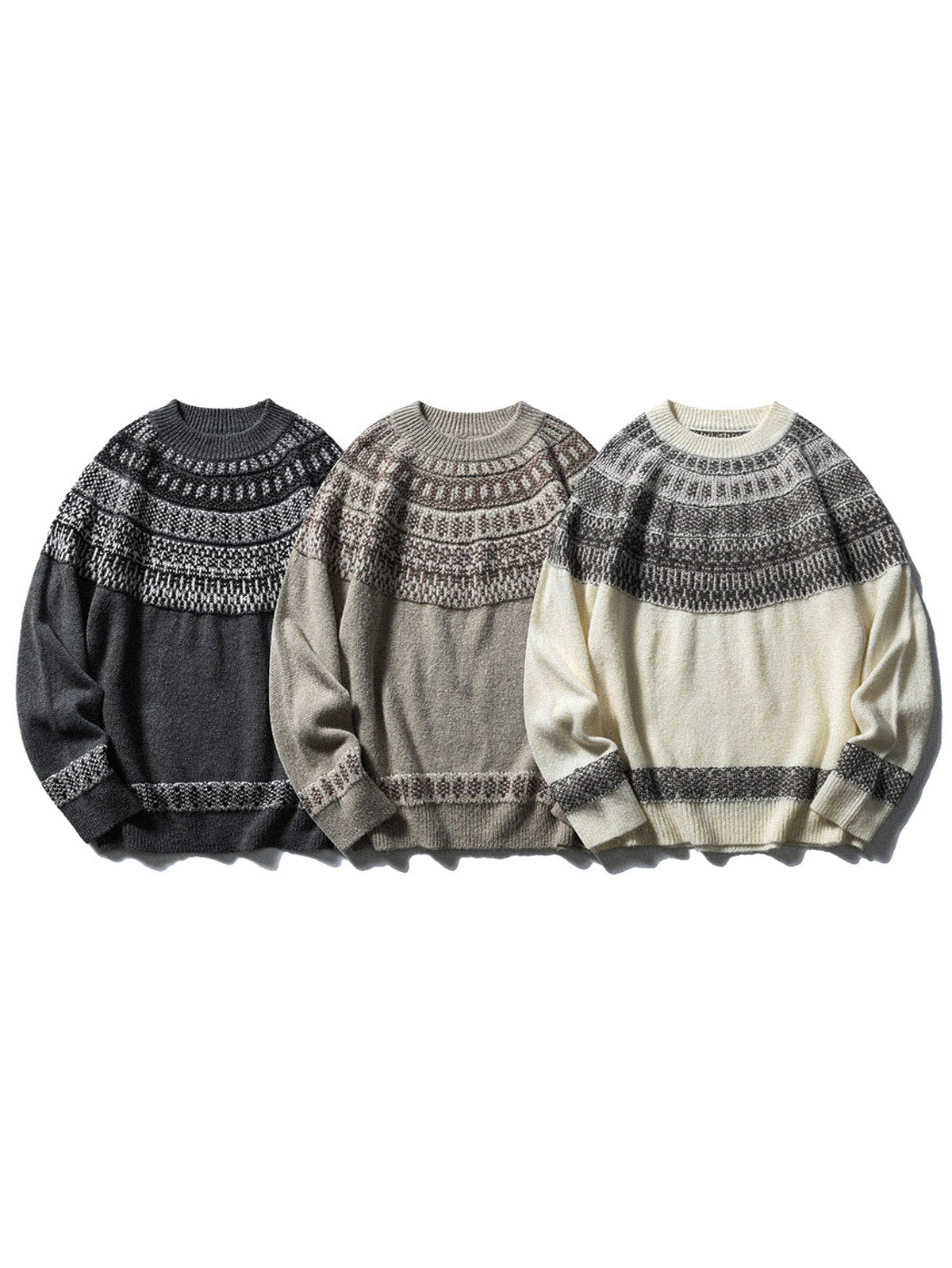 製品画像: クラシックなフィッシャーマンニットセーター、北欧風の幾何学模様とモヘア混紡素材を使用したデザイン。ゆったりとしたシルエットとリブ編みの袖口、裾が特徴で、暖かさと快適さを提供。冬のカジュアルスタイルに最適なアイテム。

詳細画像: フィッシャーマンニットセーターの北欧風幾何学模様とモヘア混紡素材の質感。クルーネックデザインとリブ編み仕上げのディテールが際立ち、保温性と耐久性を強化。柔らかく肌に優しい着心地。