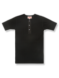  ヘンリーネックスリムフィット半袖Tシャツの全体像