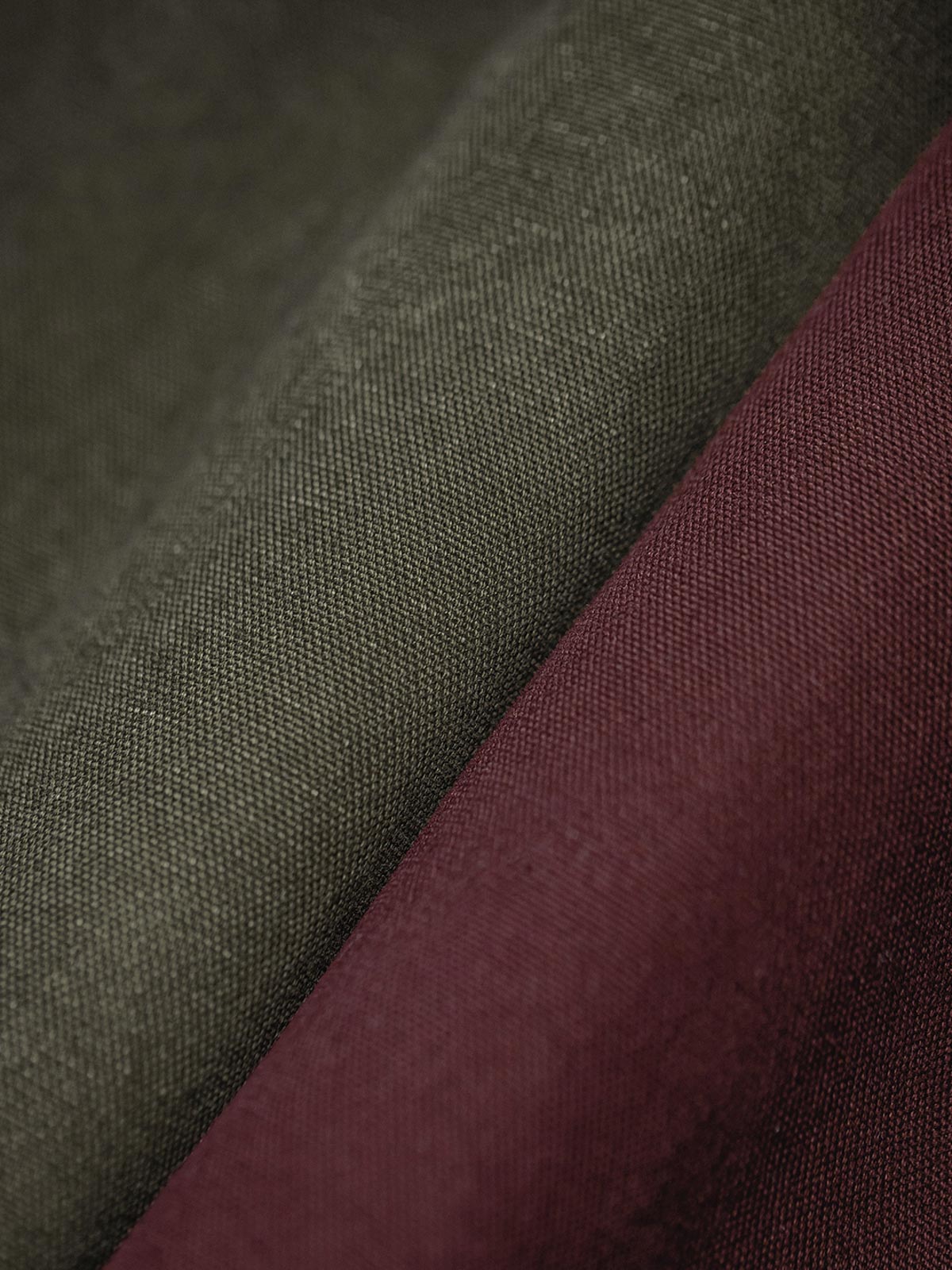 製品画像: デトロイトスタイルのコーデュロイ襟付きハンティングジャケットの平置き写真
詳細画像: コーデュロイ襟とサンダーバードレザーパッチのディテール