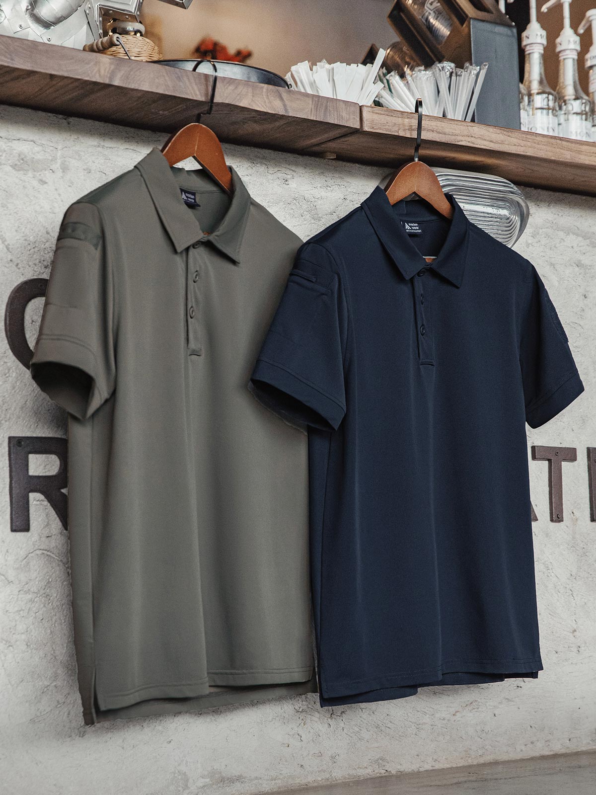 製品画像: アメリカンヴィンテージ半開襟ミリタリースタイルポロシャツの正面展示