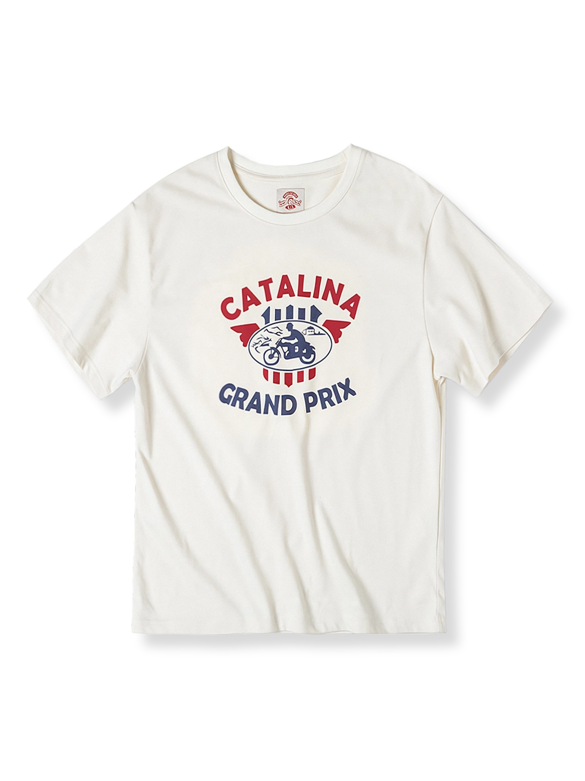 カタリナ・グランプリ モーターサイクルレースのレトロプリントが施された白色Tシャツ正面展示。