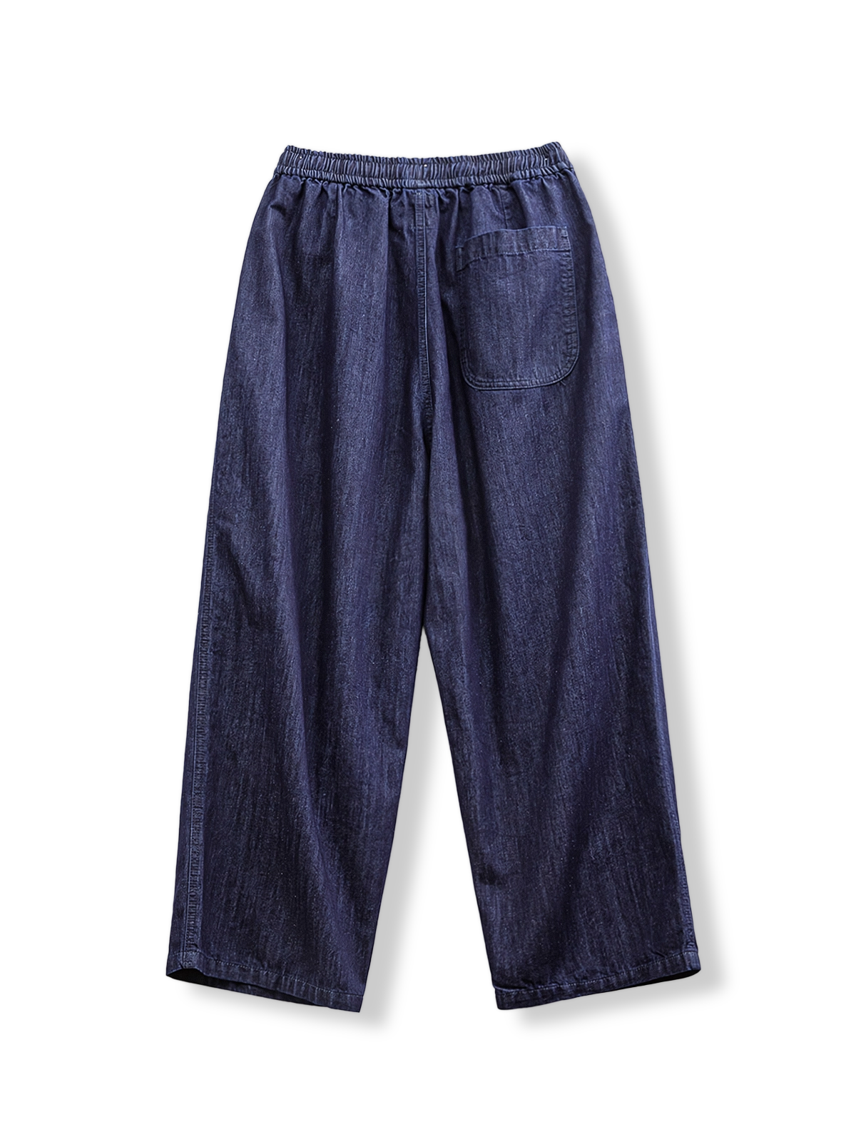 デニムジョガーパンツ ゆったり幅広デザインの正面画像