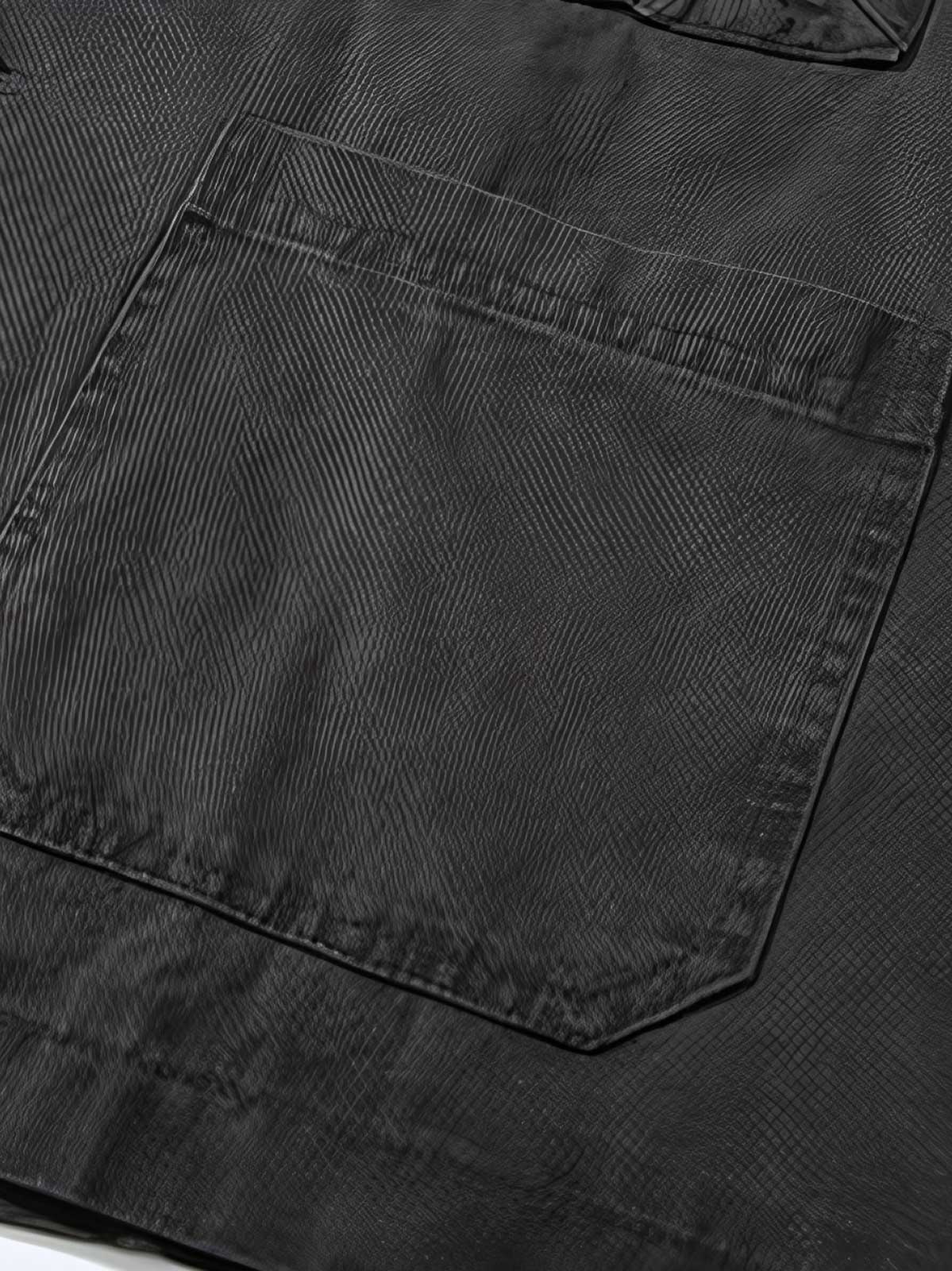 製品画像
"フレンチワークウォッシュドカジュアルスーツ、クラシックなフレンチワークウェアとスーツデザインを融合、100%コットン素材使用、ウォッシュ加工でヴィンテージ感を引き出した、タフさと優雅さを兼ね備えたカジュアルスーツ"

詳細画像
"フレンチワークウォッシュドカジュアルスーツのディテール、クラシックなテーラードカラーとポケットデザイン、ヴィンテージ感を引き出したウォッシュ加工、100%コットン素材で柔らかく立体感のある手触り、快適なポリエステル裏地"