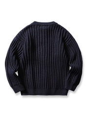 製品画像
"ストライプ ニット編み カーディガン、リブ編みの裾デザインでフィット感を向上させ、精緻なストライプ編みが視覚的にスタイルを引き立てるカーディガン、柔らかく伸縮性のあるニット素材"

詳細画像
"ストライプ編みが特徴的なニットカーディガン、リブ編みの裾デザインで着心地とフィット感を向上、柔らかなニット素材で暖かさと伸縮性を提供、ネイビーとコーヒー色の2色展開"