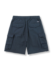 ビッグポケットリラックスフィットワークショートパンツの展示、ベージュとディープブルー